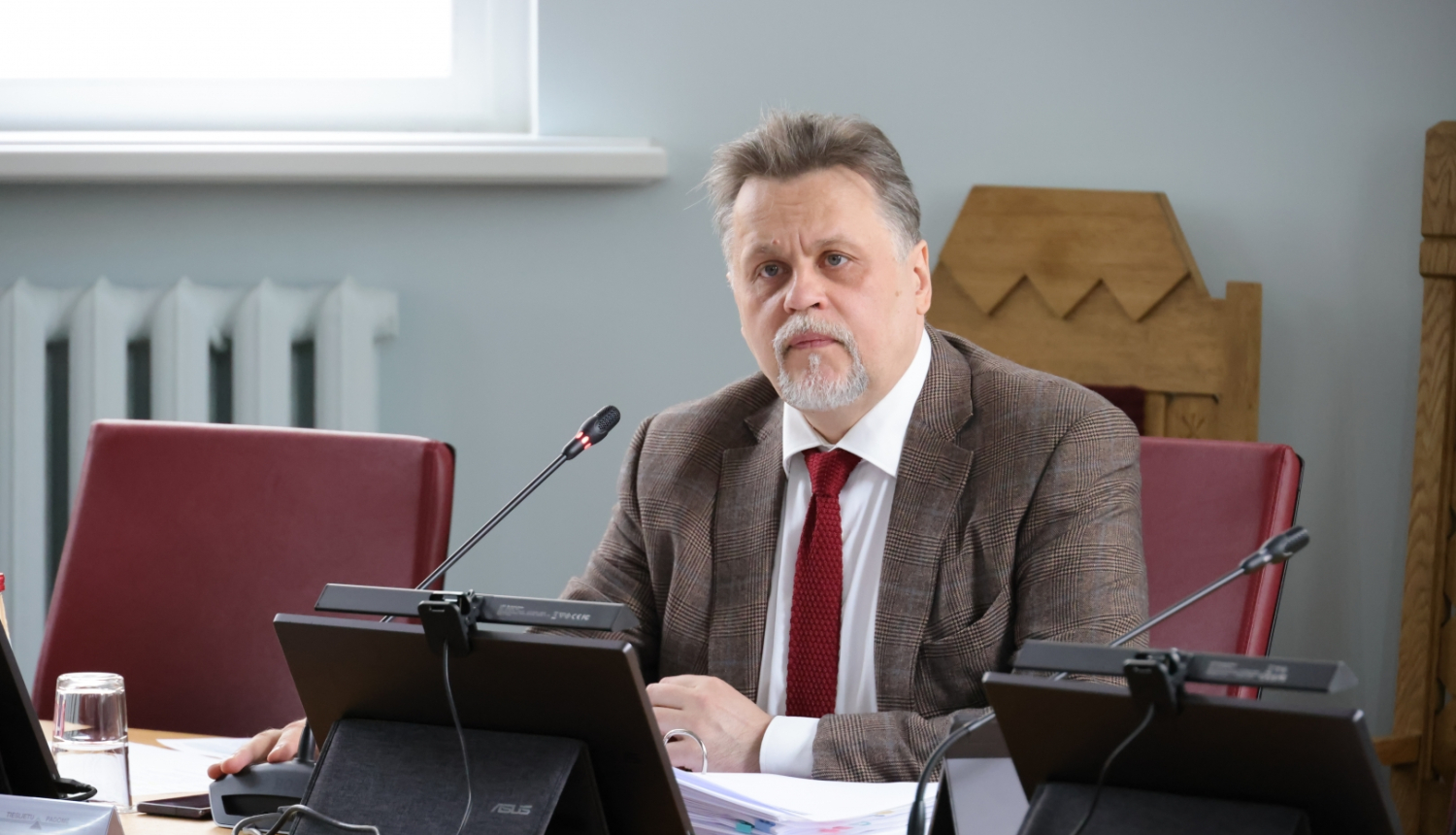 A.Strupišs