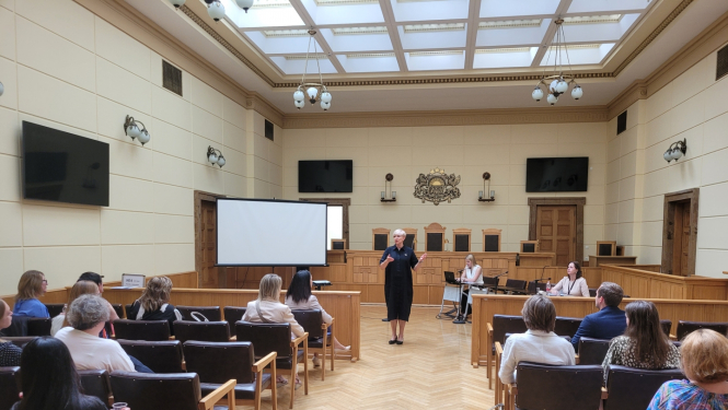 Administratīvās rajona tiesas tiesneši