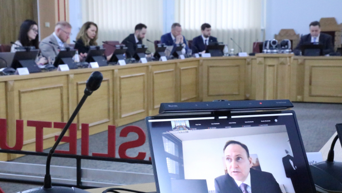 Tieslietu padomes sēde